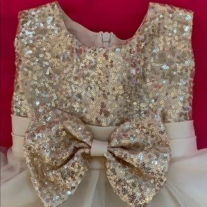 Toddler lace and sequence dress size 2/3